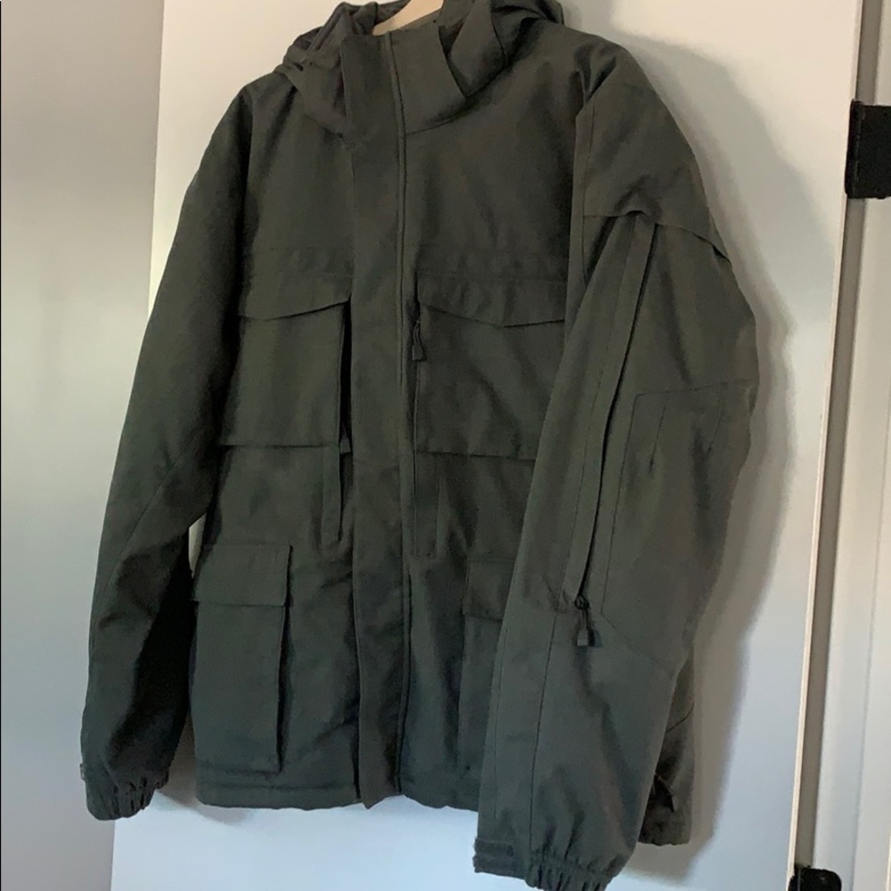 E408 Aton Men's Drab Snowboard Jacket